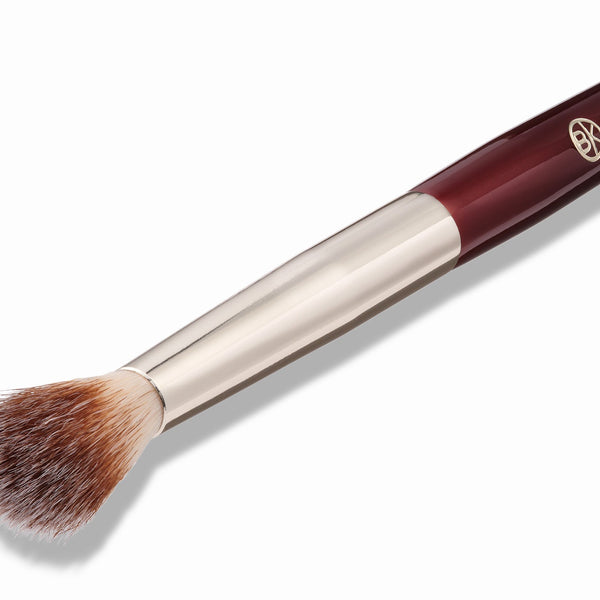 202 Defined Crease