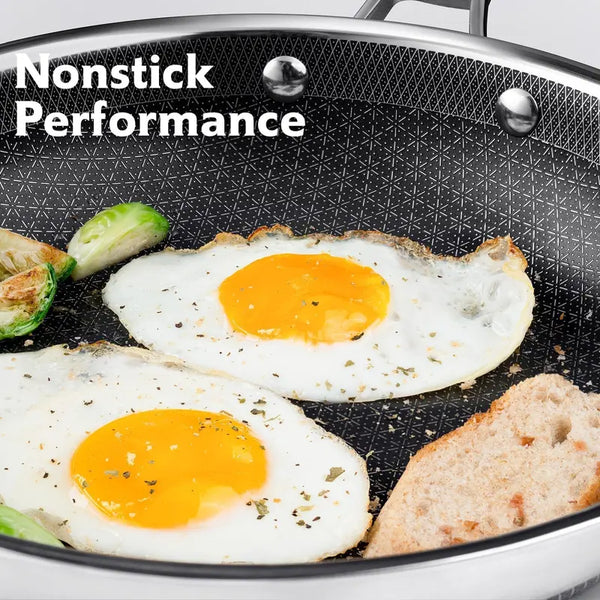 Frying pan cooking eggs
